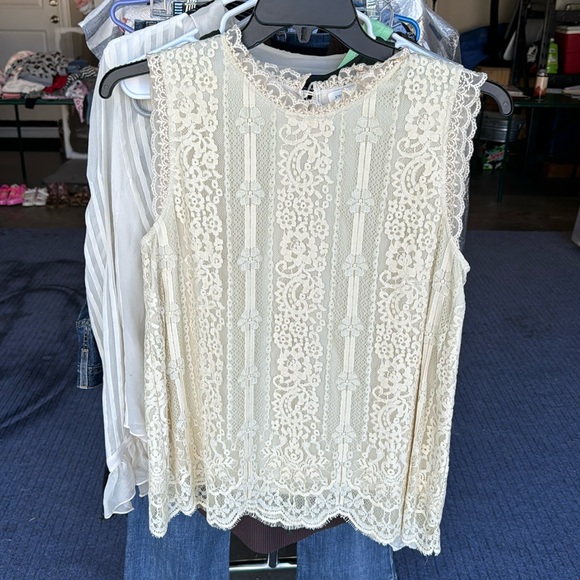 Women’s Large Butter Vanilla In Color Cream Sundance Button Back Blouse - Picture 1 of 4